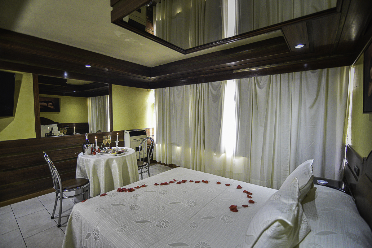 Suite Privada Premium Con Jacuzzi #13