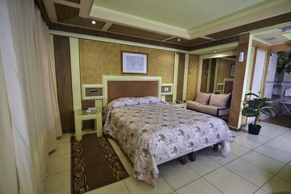 Suite Privada Premium Con Jacuzzi #15